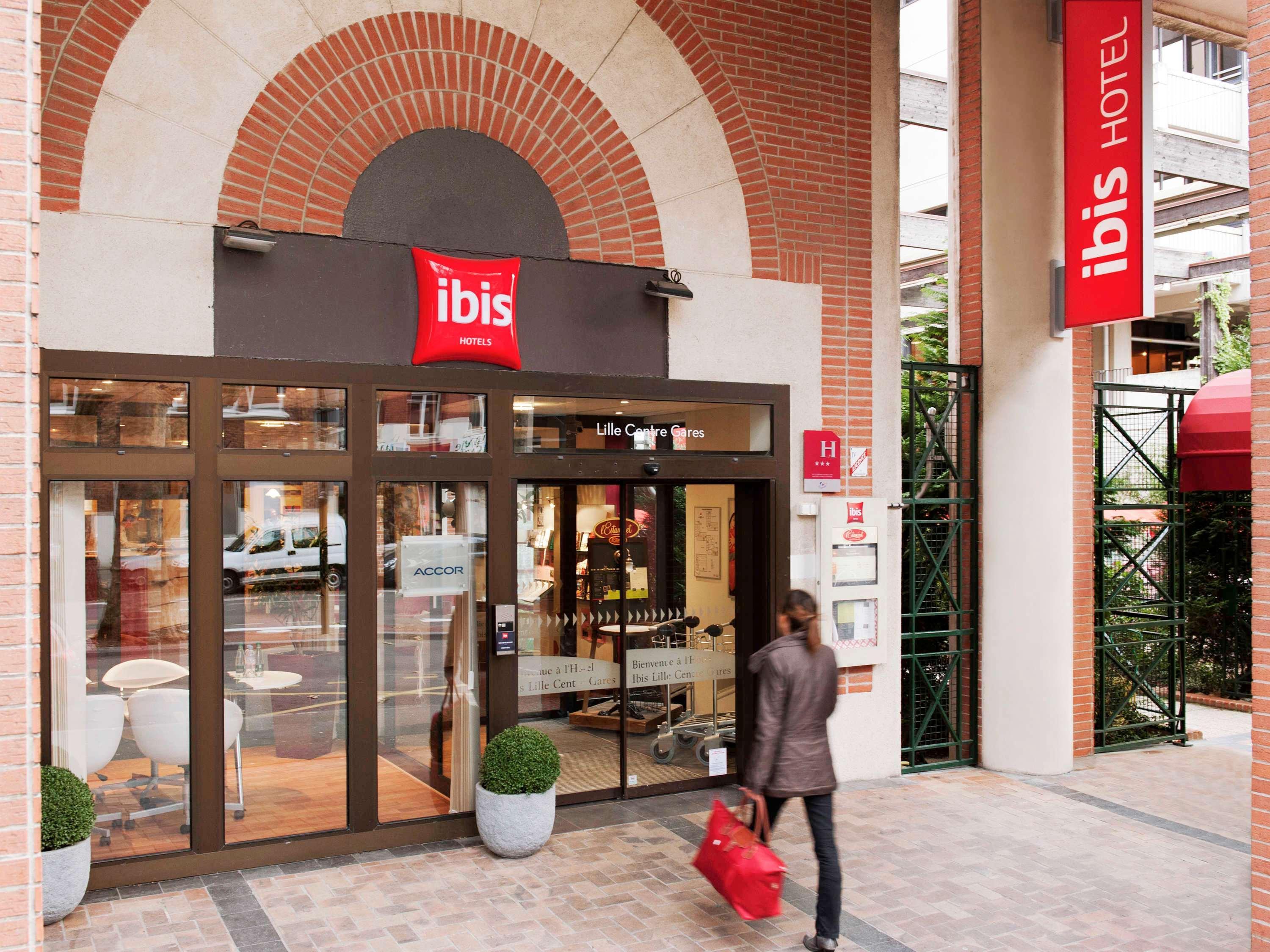 Ibis Lille Centre Gares Hotel Exterior photo